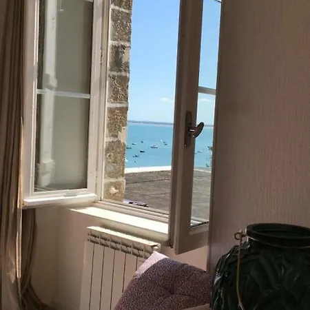 L'abri Des Flots - Apartment Cancale